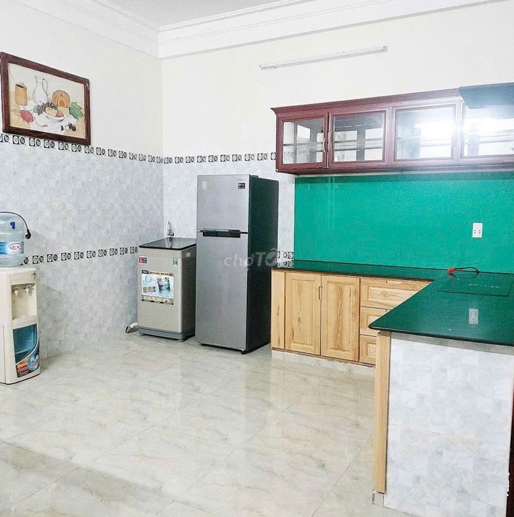 Аренда · 3 комн. · 100 м² · Quận Ngũ Hành Sơn, ул. Đường Chế Lan Viên