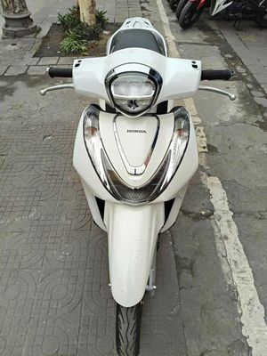 Cần bán gấp SH mode đời 2023. Mua bán Xe máy tại Thị xã Quảng Yên Quảng Ninh được đăng bởi Việt Thắng