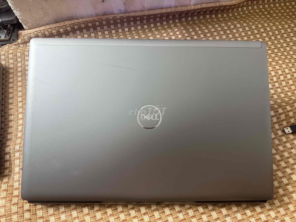 Dell Precision 7760 Xeon 11955M/ 16/512/rtx a5000. Mua bán Laptop tại Quận Hà Đông Hà Nội được đăng bởi Kiểm US hình 1