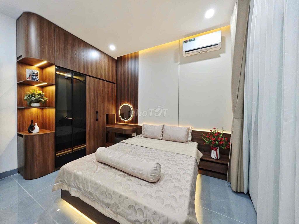 Новый дом с четырьмя спальнями на Thanh Lương — фото 10