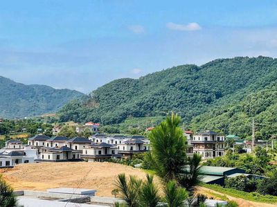 BÁN LÔ ĐẤT ĐẸP 8000M² ĐƯỜNG BÃI DÀI - TIẾN XUÂN - THẠCH THẤT - HÀ NỘI. Mua bán đất tại Huyện Thạch Thất Hà Nội được đăng bởi Nguyễn Ngọc Sơn