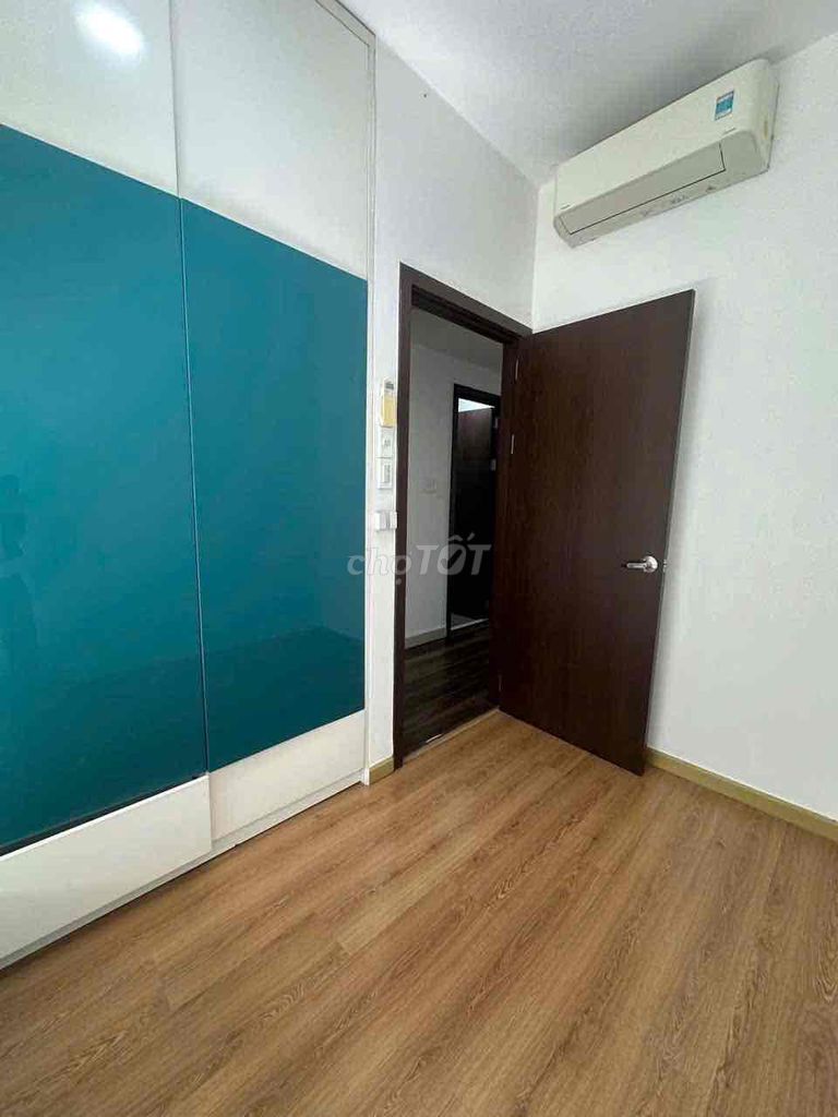 Квартира Ruby Celadon City в аренду в Тан Фу, 3 спальни, 2 туалета, 1 склад, 95 м2, цена 14 т.р.