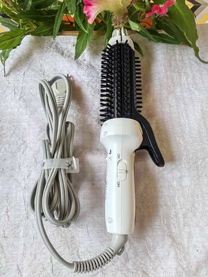 Máy uốn tóc và duỗi tóc 2 trong 1

Hiệu PANASONIC. Mua bán Nội thất, đồ gia dụng khác tại Quận 7 Tp Hồ Chí Minh được đăng bởi Vy Vy