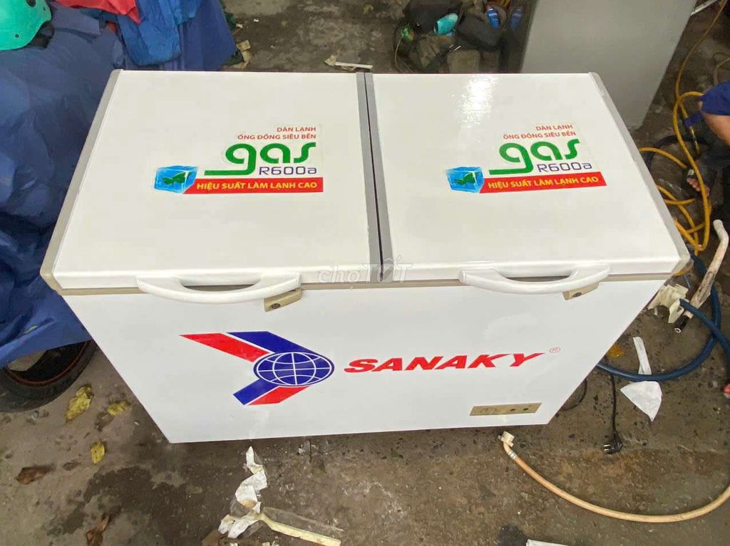 Bán tủ ĐÔNG SANAKY 235L ZIN 100%, NHANH ĐÔNG ĐÁ