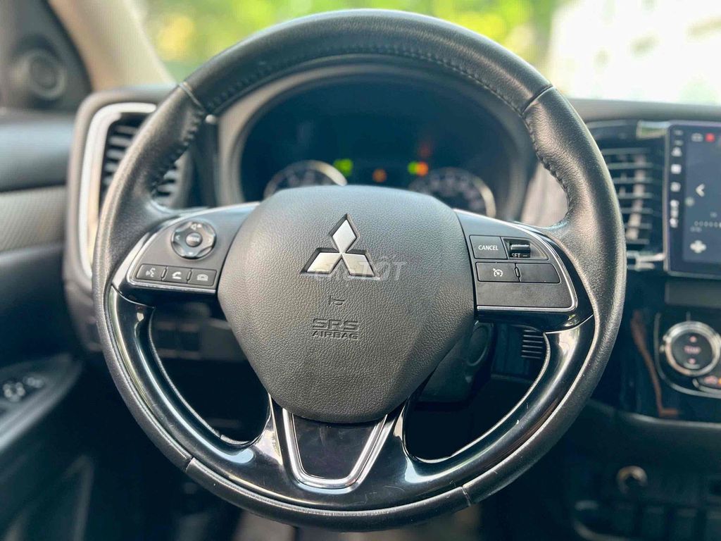 xe đẹp giá tốt. Mua bán Ô tô tại Quận Nam Từ Liêm Hà Nội được đăng bởi Auto Đại Phát hình 7