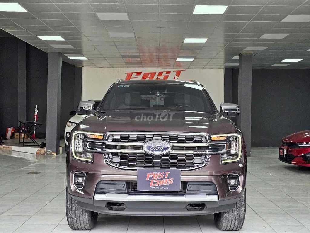 Ford Everest 2022 Titanium odo 38000 km siêu lướt