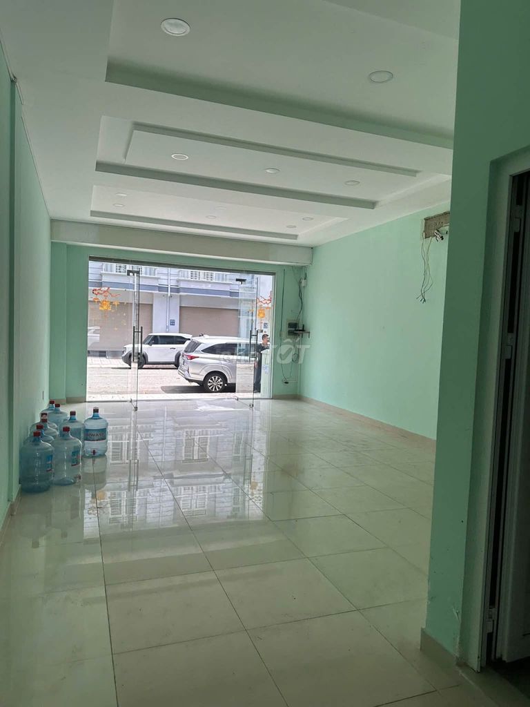 Cho thuê nhà phố thương mại Unitown, TP Mới Bình Dương