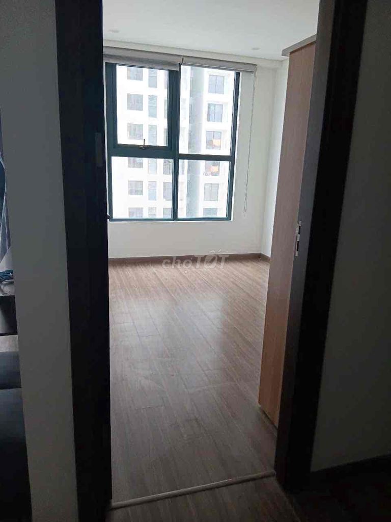 Квартира в FPT Plaza 2 со стопроцентно новой мебелью