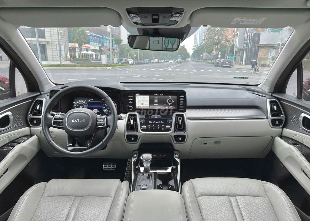 Kia Sorento 2.5 Signature 2022 màu đen. Mua bán Ô tô tại Quận Thanh Xuân Hà Nội được đăng bởi Nguyễn Tuấn Hoàng hình 10