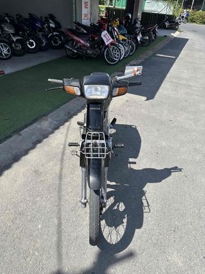 Honda dream lùn bs 65 4 số cũ đời chủ máy êm ấm. Mua bán Xe máy tại Huyện Thới Lai Cần Thơ được đăng bởi Trường nguyễn
