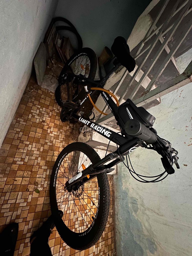 cần bán xe đạp. Mua bán Xe đạp tại Quận Sơn Trà Đà Nẵng được đăng bởi Tân hình 1