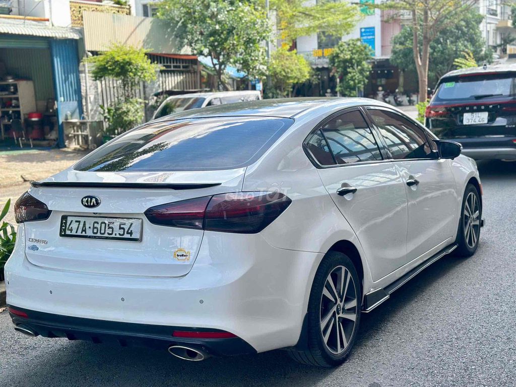 Kia Cerato 2017 1.6 AT - 70000 km. Mua bán Ô tô tại Thành phố Thủ Đức Tp Hồ Chí Minh được đăng bởi Đặng Tú Nguyên hình 5