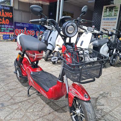 XE ĐIỆN 133 TITAN CÒN RẤT MỚI, MÀU ĐỎ. Mua bán Xe điện tại Quận Cái Răng Cần Thơ được đăng bởi Xe điện Minh Nhiên 