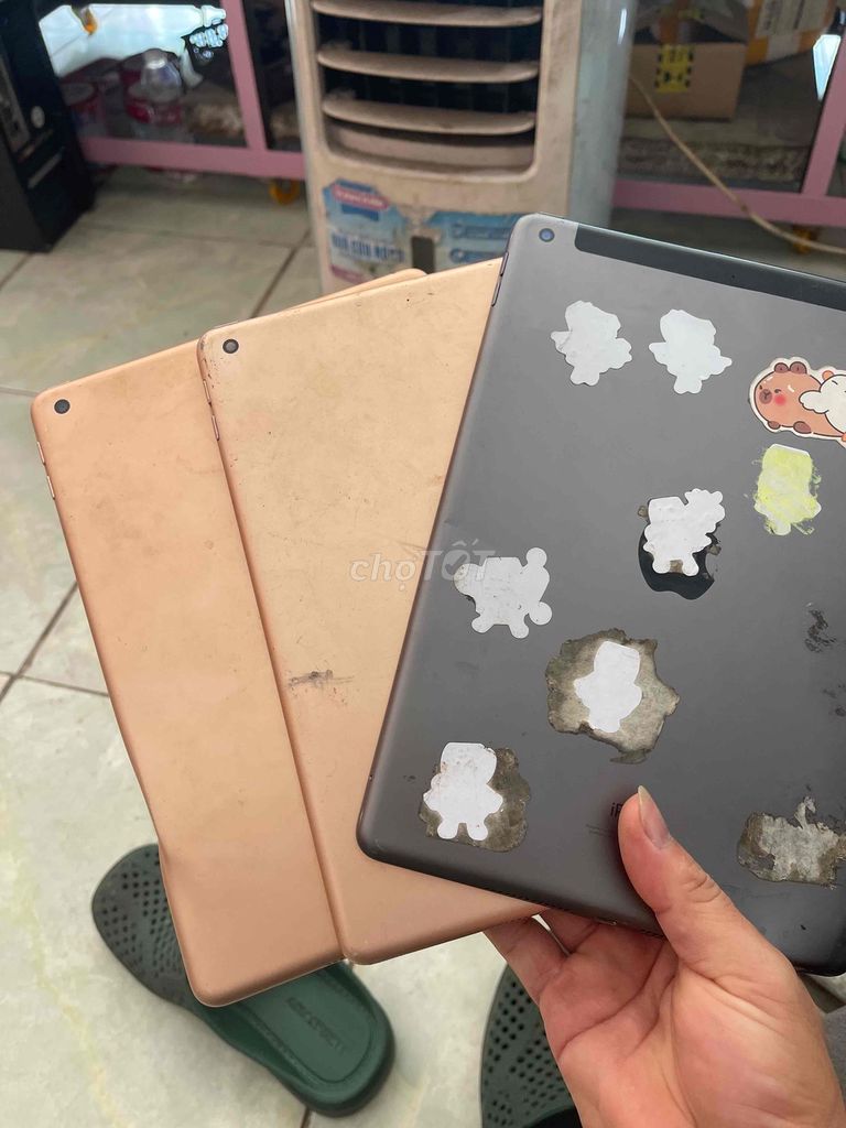 Apple iPad Gen 6 Hỏng màn hình. Mua bán Máy tính bảng tại Thị xã Tân Uyên Bình Dương được đăng bởi phi trường mobile hình 1