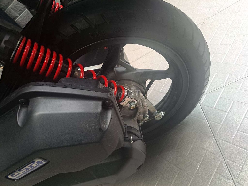 Bán Air Blade Bản Thể Thao 2025 xe Lướt mới 99%. Mua bán Xe máy tại Quận Bình Thạnh Tp Hồ Chí Minh được đăng bởi Thanh Luật hình 5