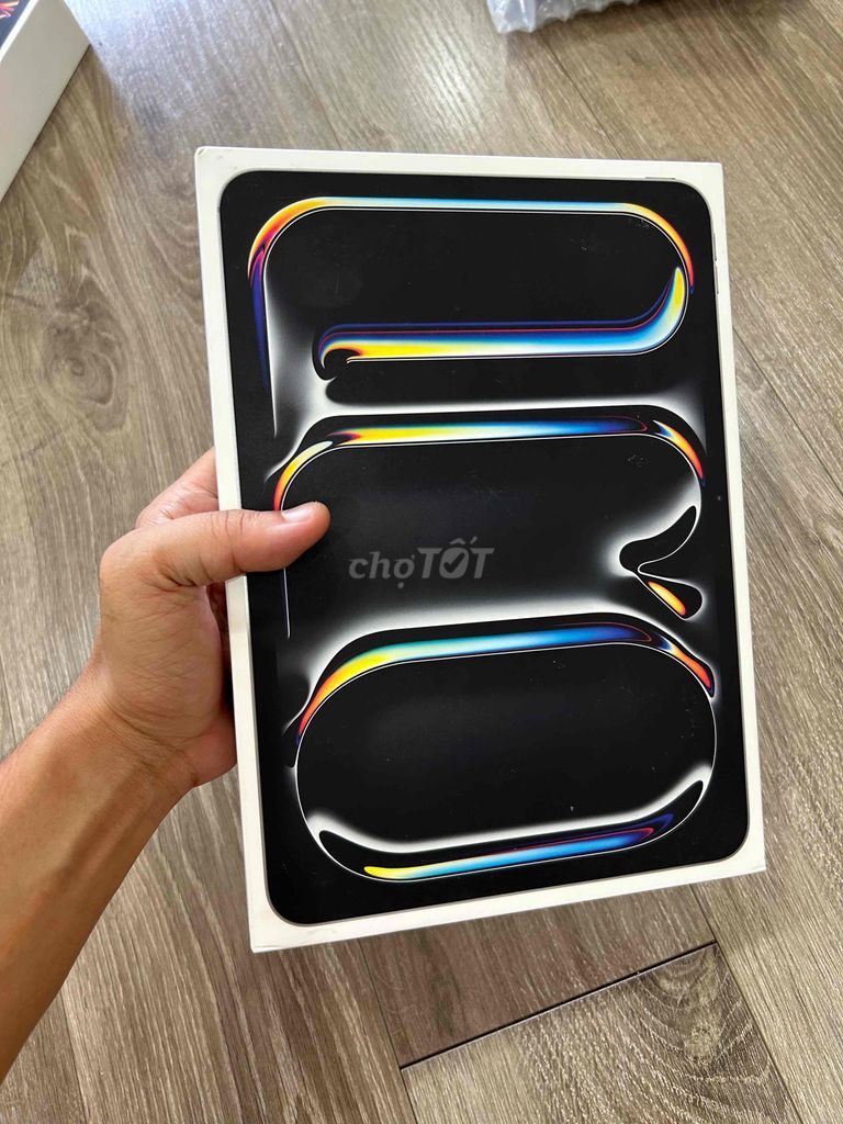 iPad Pro 11” M5 256G Silver Wifi Only New Seal. Mua bán Máy tính bảng tại Quận Đống Đa Hà Nội được đăng bởi Hoàng Điển Trai Long hình 1