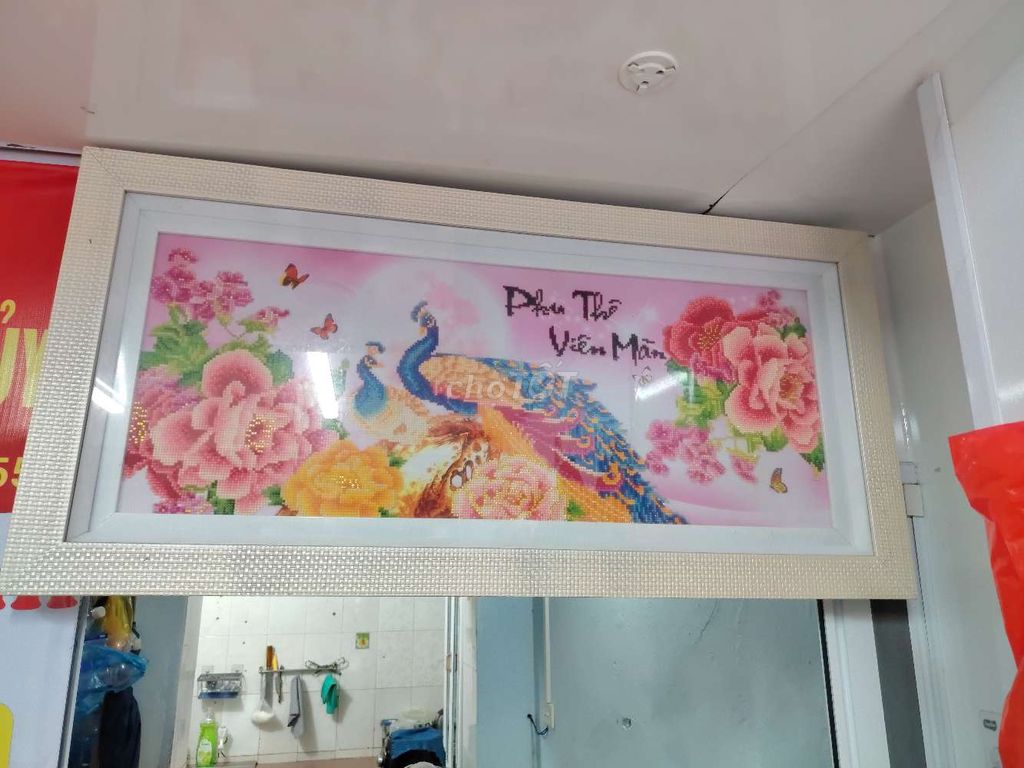 Tranh đính đá Phu Thê Viên Mãn có khung đa sắc. Mua bán Cây cảnh, đồ trang trí tại Quận Lê Chân Hải Phòng được đăng bởi Nguyễn Hiếu hình 1