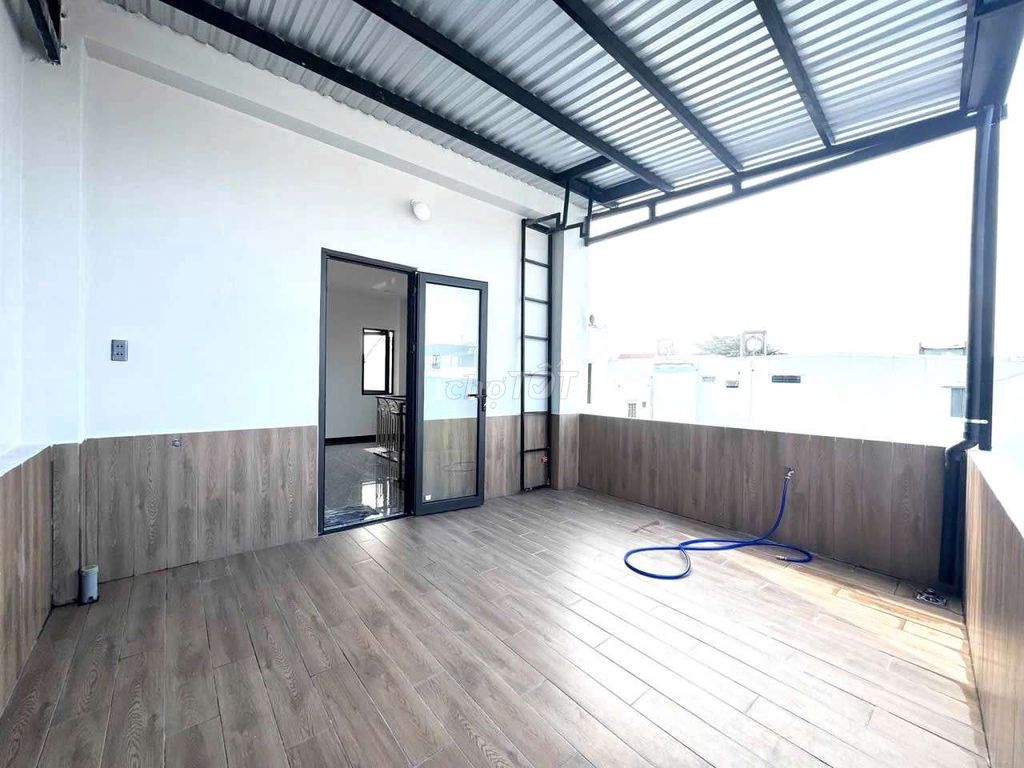 Brand-new 3-storey house off Nguyễn Phước Nguyên — photo 3