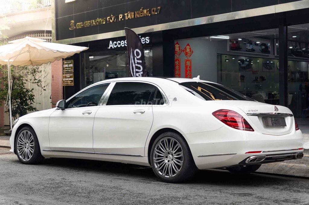 Mercedes Benz S Class 2017 Maybach S450 - 65000 km. Mua bán Ô tô tại Quận 7 Tp Hồ Chí Minh được đăng bởi Nguyễn Lê Trung hình 6