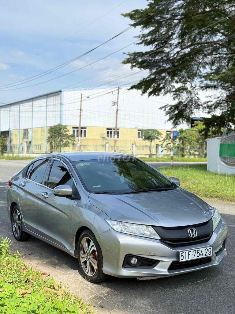 Honda City 2016 Tự động Bạc 200.000 km. Mua bán Ô tô tại Huyện Củ Chi Tp Hồ Chí Minh được đăng bởi HuỳnhLâm Bổn hình 5