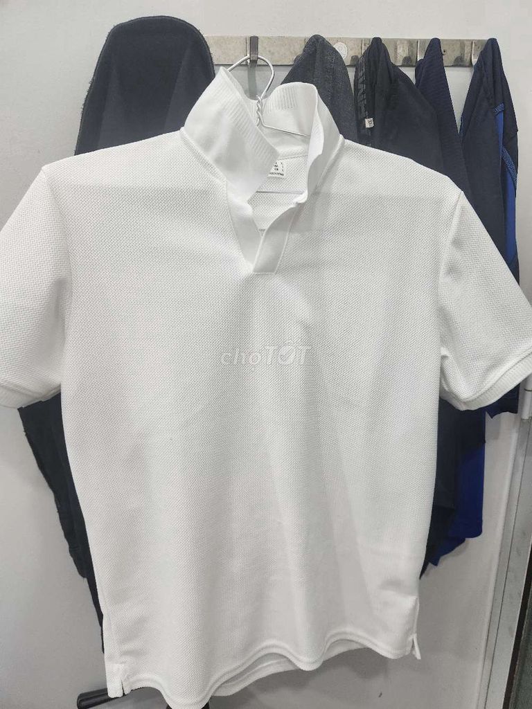 Áo thun có cổ Madini Nam Như mới. Mua bán Quần áo tại Quận Gò Vấp Tp Hồ Chí Minh được đăng bởi Mil7 hình 1