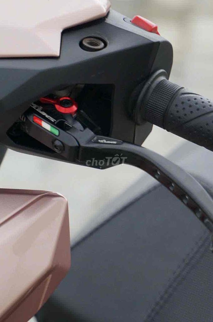 CẦN BÁN VARIO 150 MẪU CỦ ĐÚNG ĐỜI. Mua bán Xe máy tại Quận Hải Châu Đà Nẵng được đăng bởi CHUYÊN BÁN XE LƯỚT hình 6