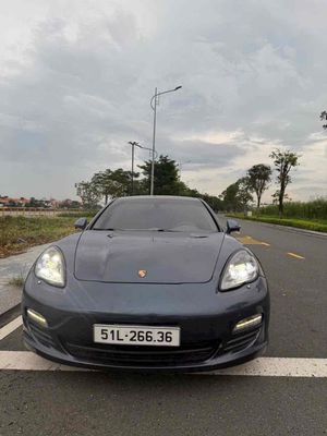 Porsche Cayenne 2010 Turbo - 65000 km. Mua bán Ô tô tại Thành phố Thủ Đức Tp Hồ Chí Minh được đăng bởi Ngọc Tài