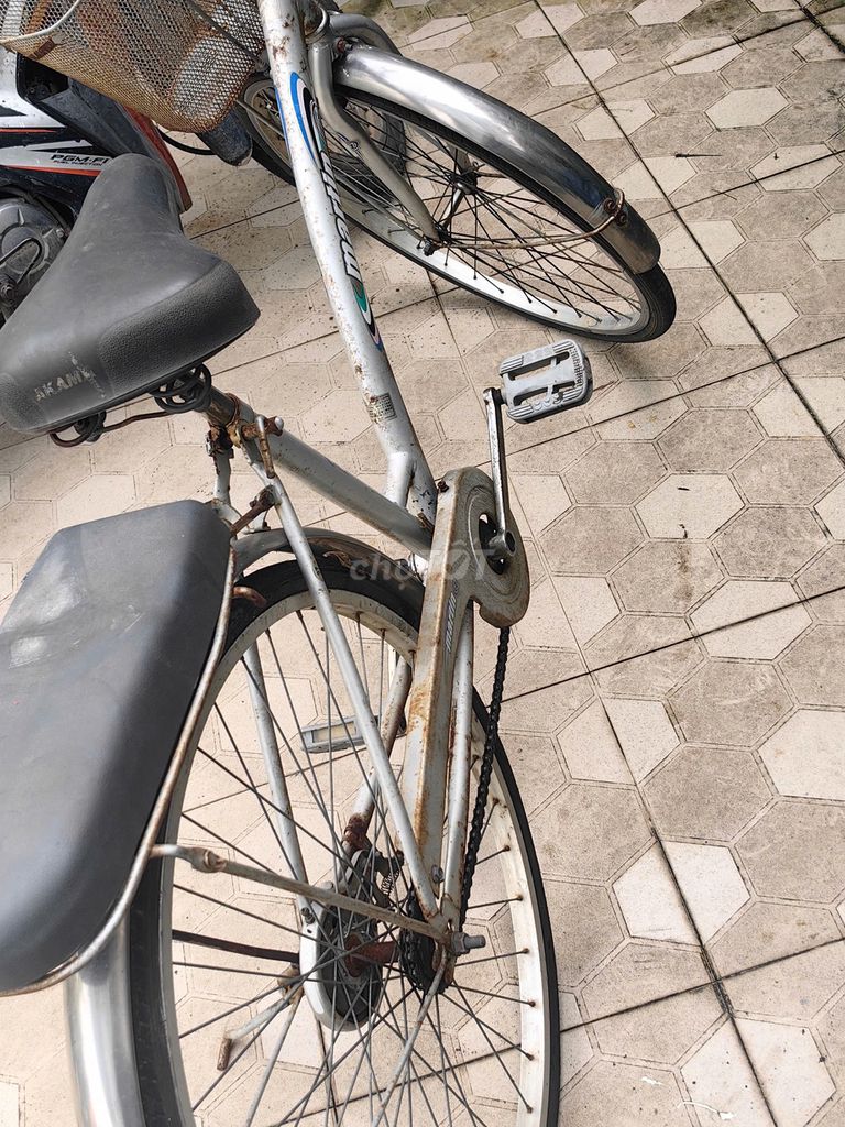 Bán xe đạp martin màu bạc. Mua bán Xe đạp tại Huyện Xuyên Mộc Bà Rịa - Vũng Tàu được đăng bởi Thiên Vân hình 4