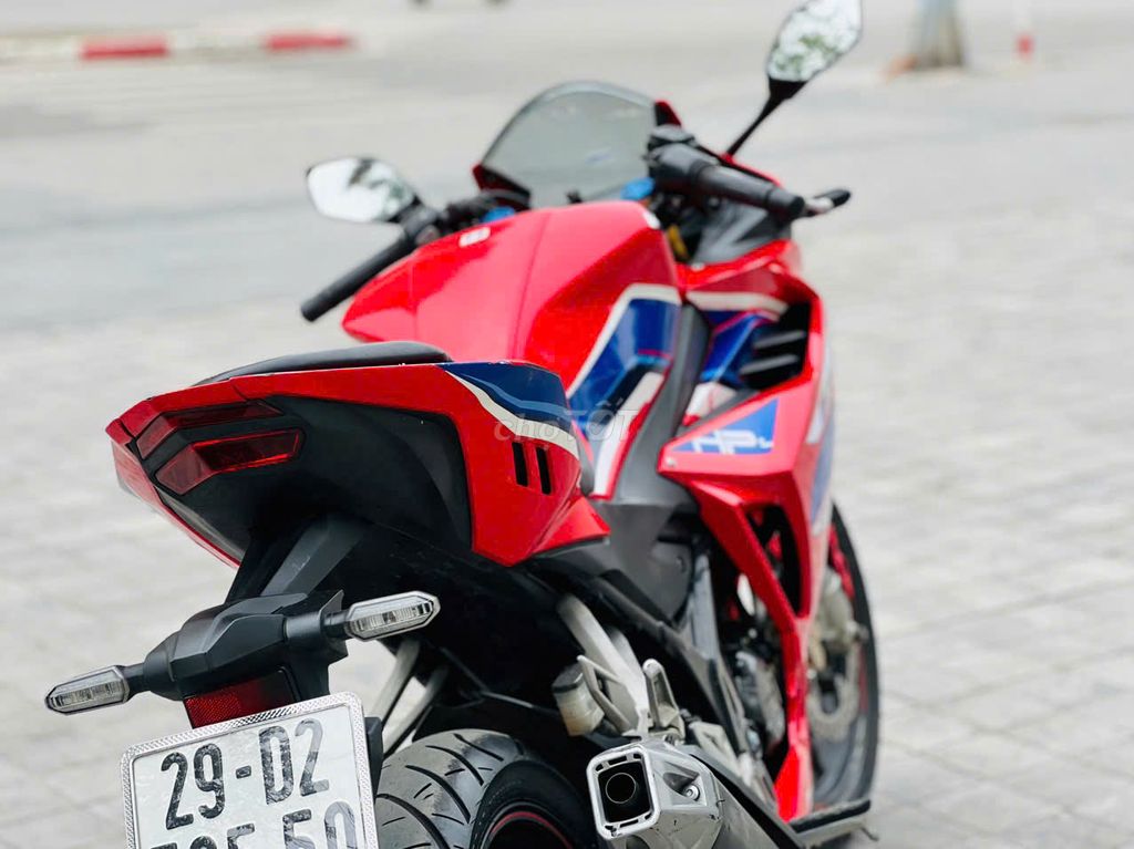 HONDA CBR 150 ĐÈN LED NHẬP THÁI BIỂN 29. Mua bán Xe máy tại Quận Nam Từ Liêm Hà Nội được đăng bởi MAI HÒA hình 4