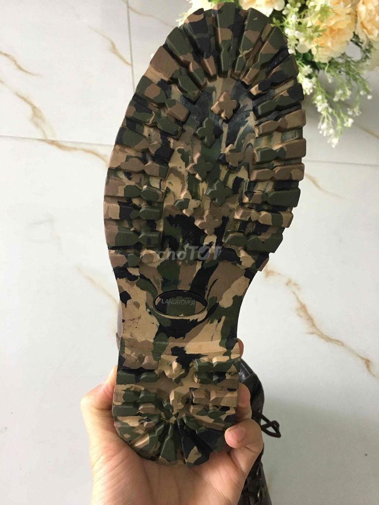 Giày hiệu chỉ 800k. Mua bán Giày dép tại Thị xã Từ Sơn Bắc Ninh được đăng bởi Tuấn Thổ hình 1