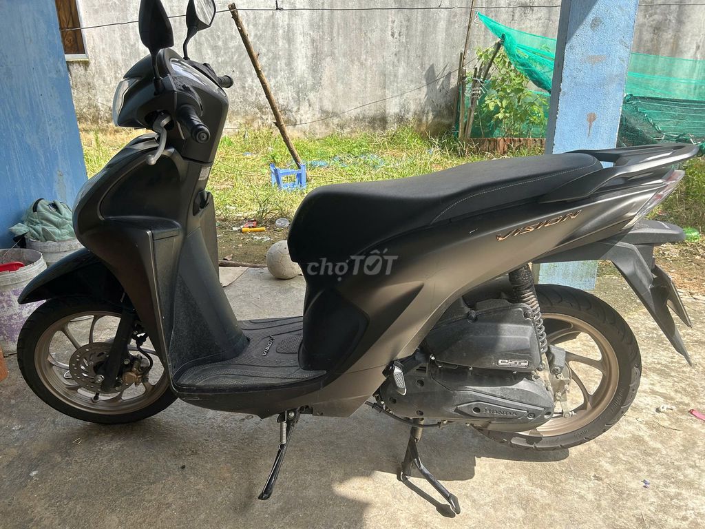 Honda Vision Nâu Đen. Mua bán Xe máy tại Huyện Quế Sơn Quảng Nam được đăng bởi ÂU PHƯỚC QUANG hình 4