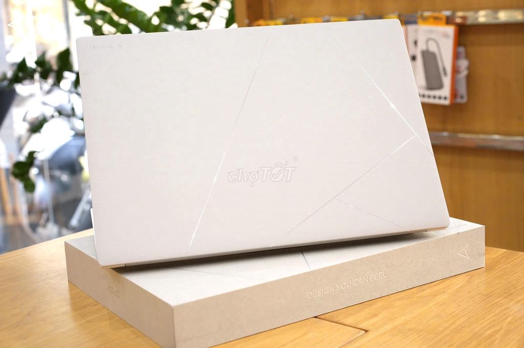 🍠SIÊU PHẨM ASUS ZENBOOK UX340 i7 -14IN OLED 2.8K. Mua bán Laptop tại Quận Thanh Khê Đà Nẵng được đăng bởi Nguyễn Văn Chính hình 1