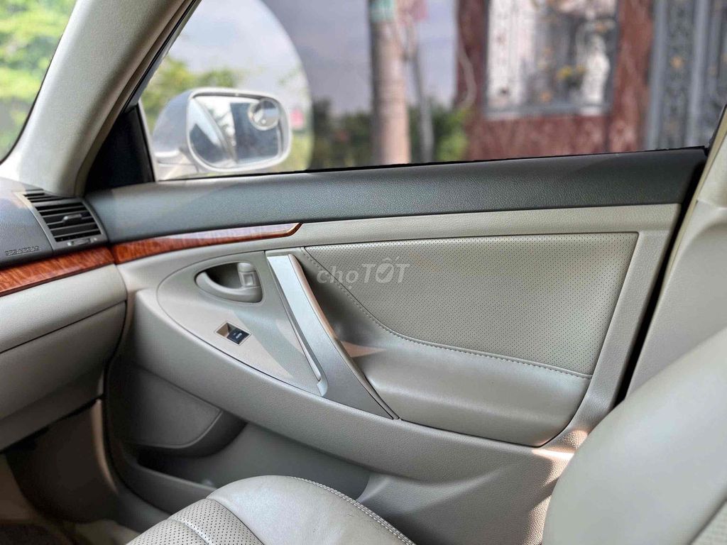 Toyota Camry 2009 - 110000 km. Mua bán Ô tô tại Quận 7 Tp Hồ Chí Minh được đăng bởi Xe Cũ Hiếu CT hình 10