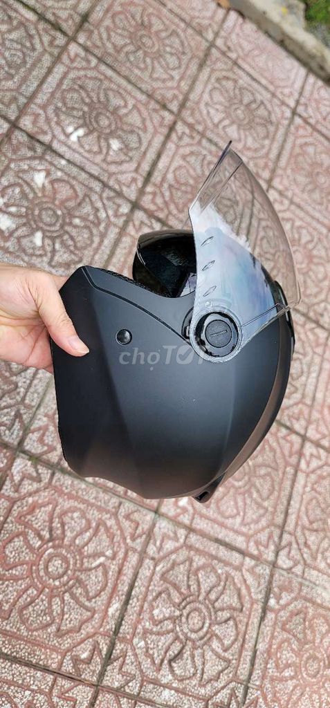 Mũ bảo hiểm 3/4 Royal - Royce. Mua bán Phụ tùng xe tại Huyện Tam Bình Vĩnh Long được đăng bởi Nguyễn Lê Hiển hình 2