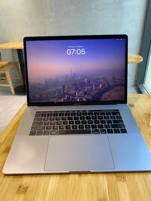 Macbook Pro 2018 - i7 - Ram 32Gb - 512Gb - 97%