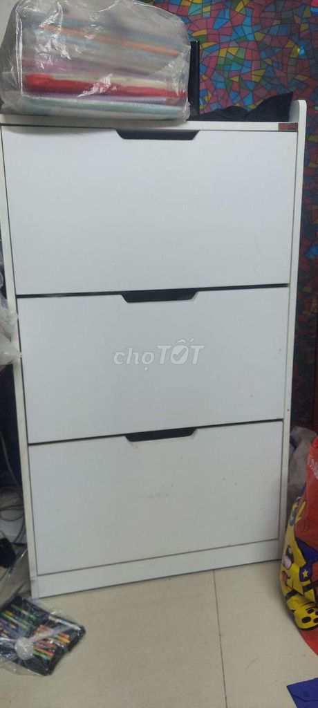 Tủ giày thông minh Trắng 1m2 Còn mới. Mua bán Tủ, kệ gia đình tại Quận 8 Tp Hồ Chí Minh được đăng bởi Bao Quyen hình 1