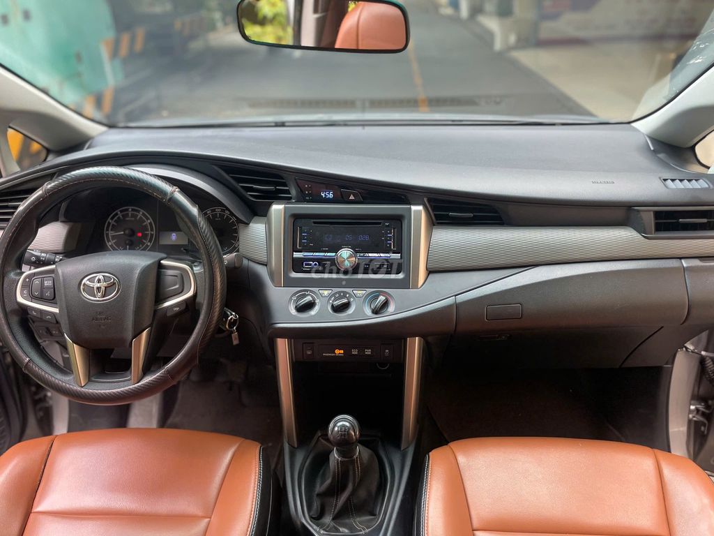 Innova 2020 2.0E - 111.000 km -Giá Còn Giảm. Mua bán Ô tô tại Quận 12 Tp Hồ Chí Minh được đăng bởi Vũ Phong Toyota Sure Xe Cũ Chính Hãng hình 6