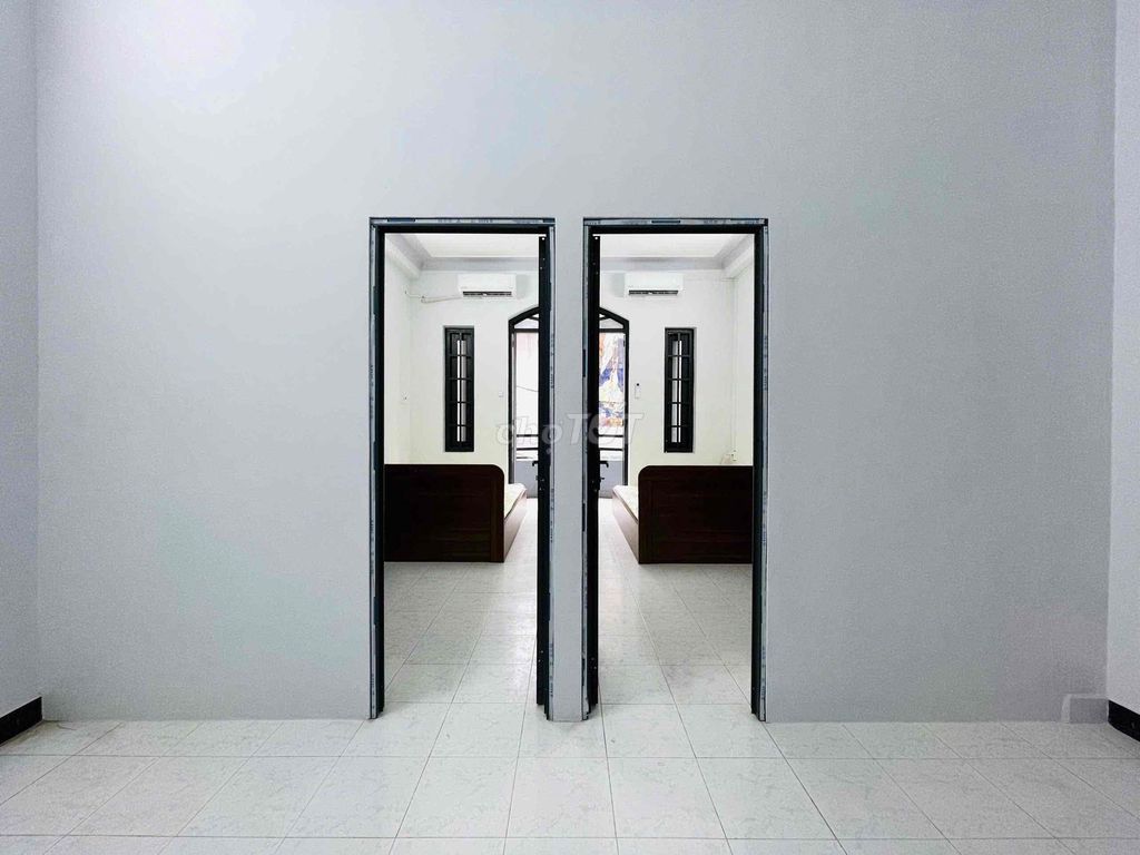 Аренда · 2 комн. · 40 м² · Quận 10, ул. Đường Lý Thường Kiệt