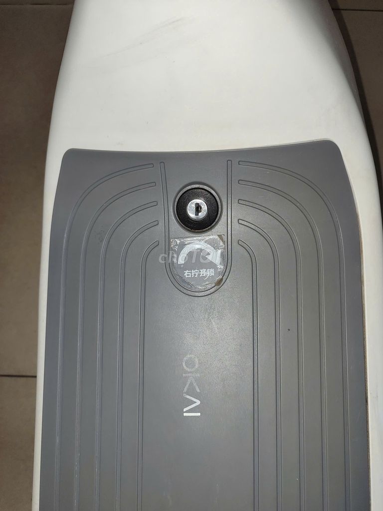 Xe điện gấp gọn OKAI EA10 màu trắng. Mua bán Xe điện tại Quận 5 Tp Hồ Chí Minh được đăng bởi Bảo Huỳnh Vĩnh hình 8