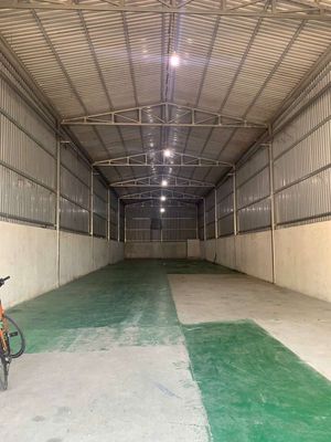 Cho thuê 320m2 xưởng có điện 3 pha Thuận An có Văn Phòng xưởng đẹp cao. Cho thuê văn phòng, mặt bằng kinh doanh tại Thành phố Thuận An Bình Dương được đăng bởi  Quỳnh
