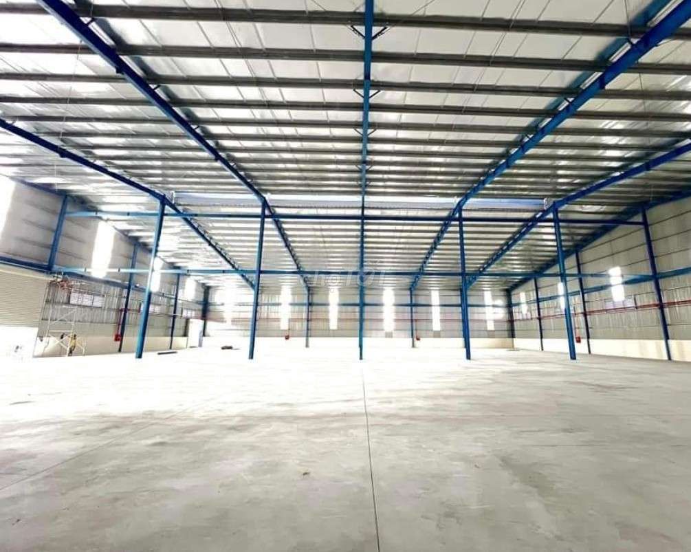 CHO THUÊ KHO MỚI 100% ĐƯỜNG LÃ XUÂN OAI, 3000M2 GIÁ CHỈ 170 TRIỆU