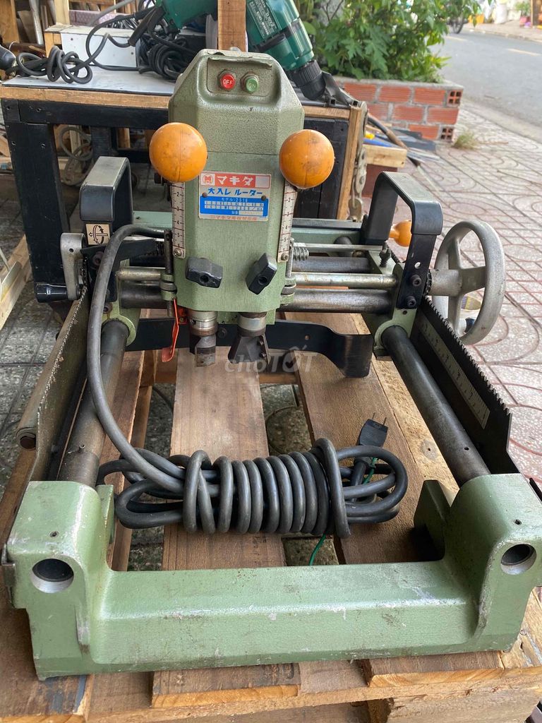 Máy phay soi MAKITA Gỗ, Nhôm. Mua bán Đồ chuyên dụng, Giống nuôi trồng tại Thành phố Mỹ Tho Tiền Giang được đăng bởi Phú  hình 1