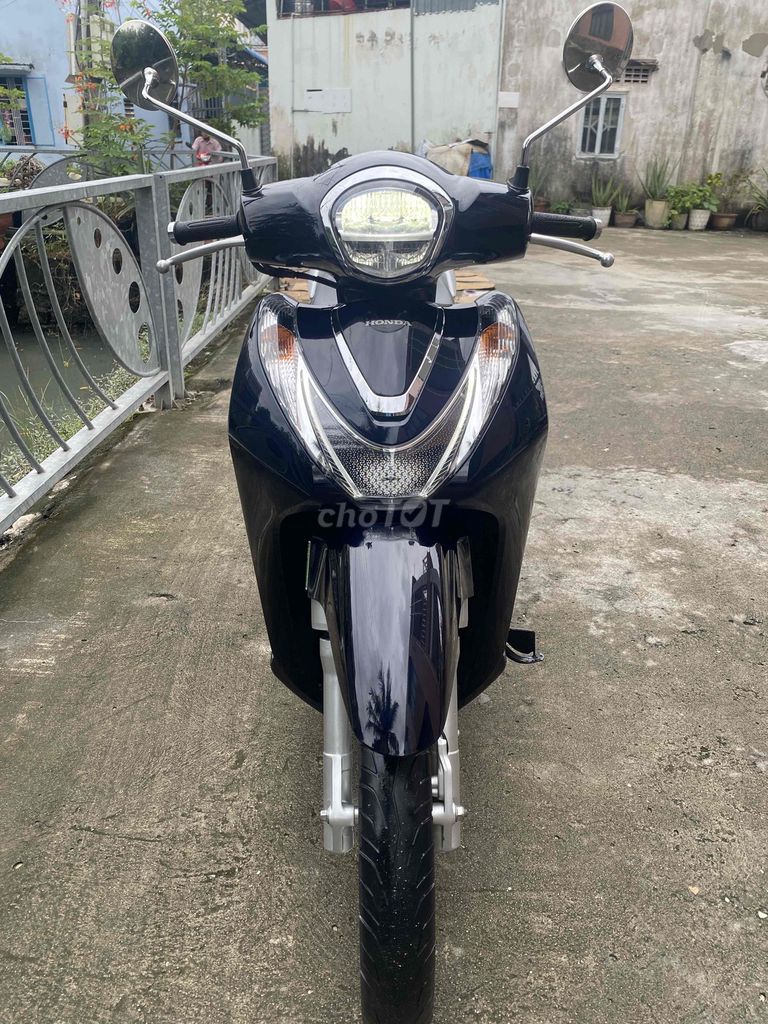 Shmo chính chủ công chứng liền. Mua bán Xe máy tại Thành phố Thủ Dầu Một Bình Dương được đăng bởi Haquocthanh hình 1