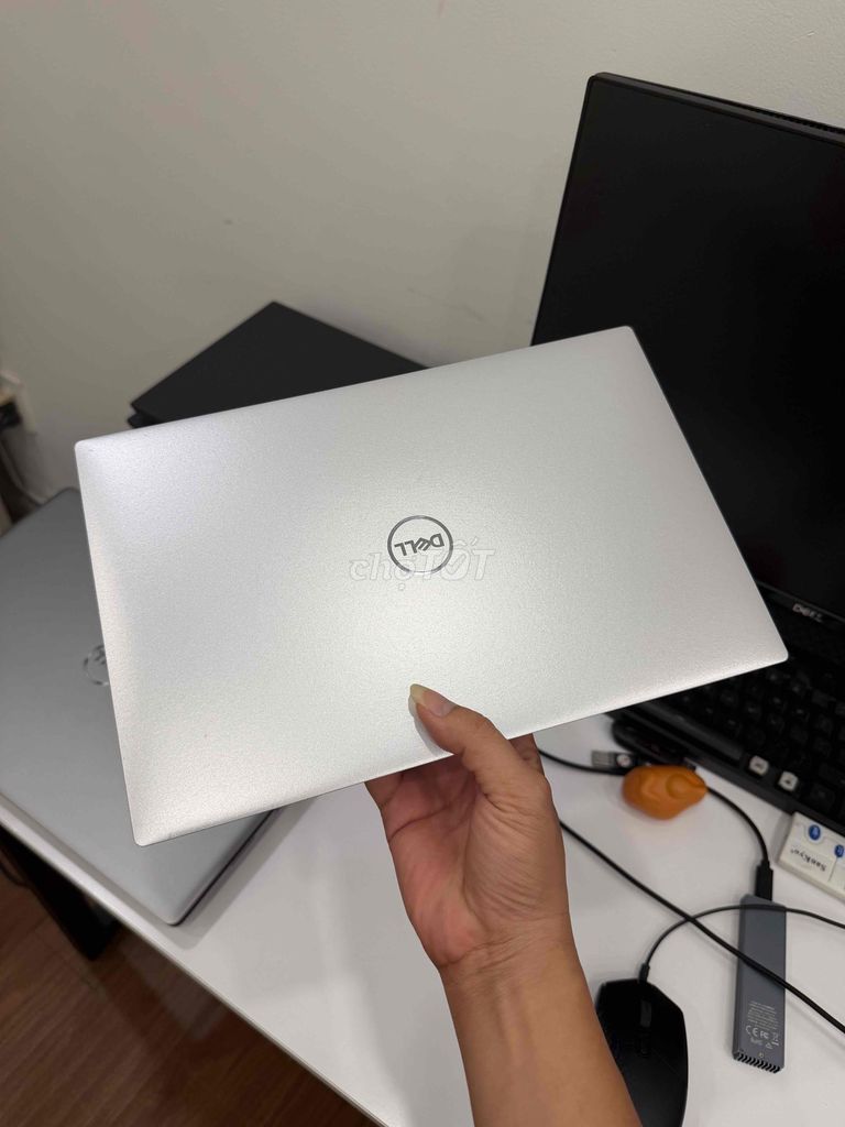 Dell Xps 9300 I7 1065G7 16G Ssd 512G FHD+ Touch. Mua bán Laptop tại Quận Tân Bình Tp Hồ Chí Minh được đăng bởi ĐẶNG HOÀNG PHÚC hình 1