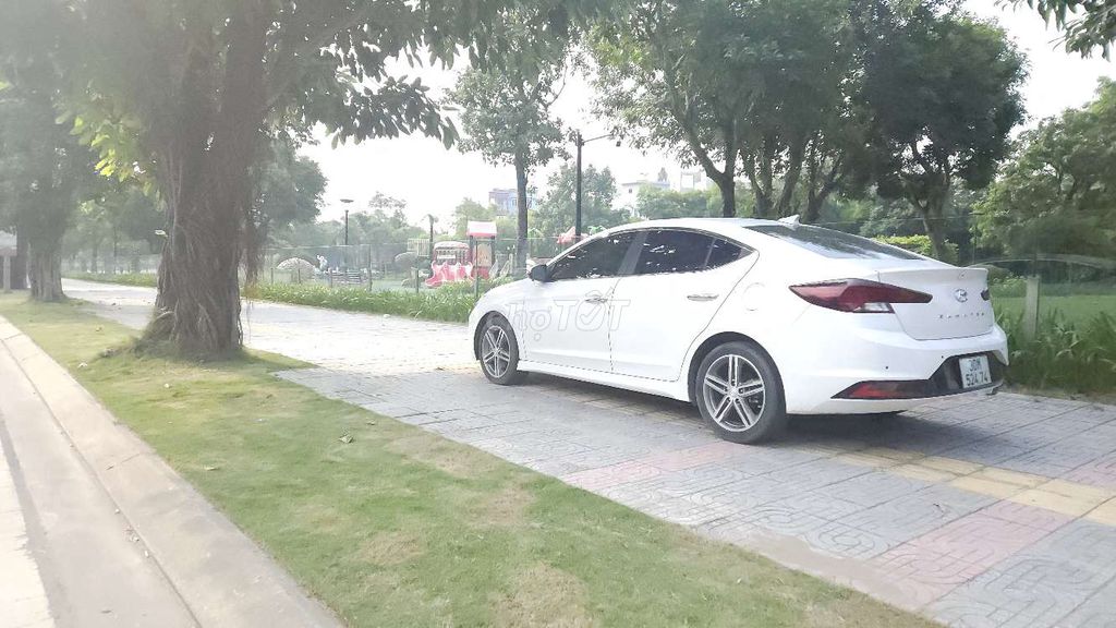 Hyundai Elantra 2021 1.6 AT Sport - 70000 km. Mua bán Ô tô tại Quận Nam Từ Liêm Hà Nội được đăng bởi Tiến Đỗ Hồng hình 4