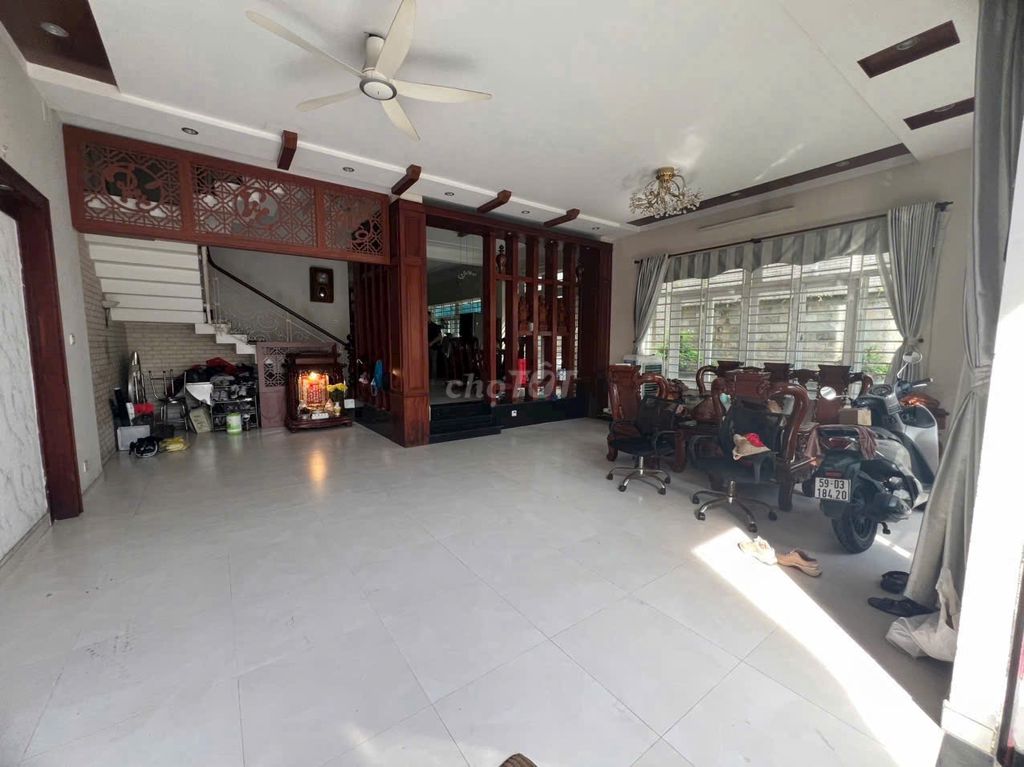 Rent · 5 bd · 126 м² · Quận Bình Tân, ул. Đường số 7