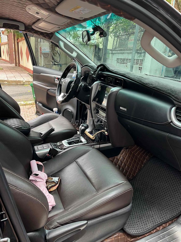 Toyota Fortuner 2019 2.7V 4x2 AT - 90000 km. Mua bán Ô tô tại Thành phố Vũng Tàu Bà Rịa - Vũng Tàu được đăng bởi Nguyễn Xuân An Thành hình 8