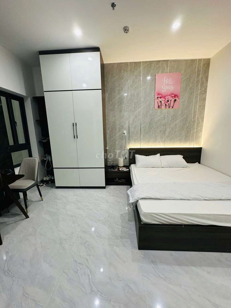 Căn hộ trưng nữ vương