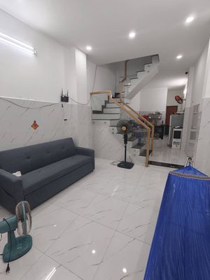 Аренда · 2 комн. · 40 м² · Quận 8, ул. Hẻm 141 Tám Danh