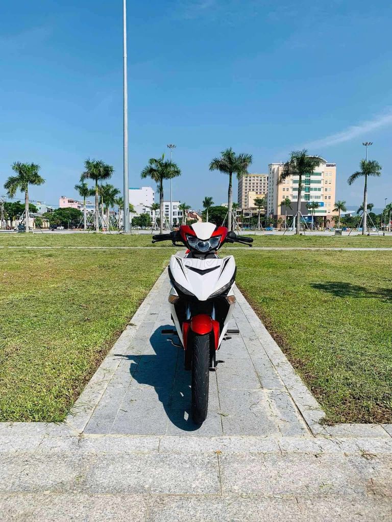 🍎BÁN EXCITER 150 TRẮNG ĐÕ ĐÈN LED ĐỜI MỚI 2019. Mua bán Xe máy tại Quận Hải Châu Đà Nẵng được đăng bởi cường thịnh hình 2